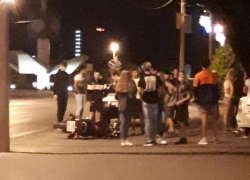 Легковушка снесла мотоциклиста в Волжском