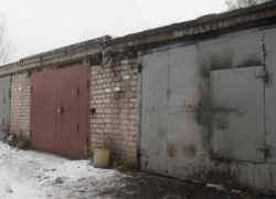 Тела двух молодых мужчин обнаружили в гаражном кооперативе в Волжском