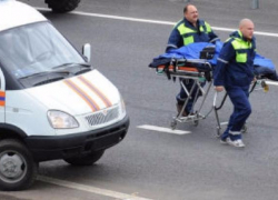 Водитель Freightliner не смог вовремя остановиться 