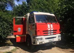 В Волжском на улице Энгельса случился пожар