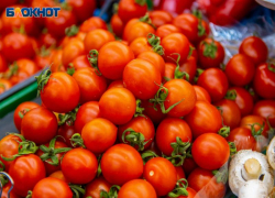 Покраснели от стыда: в Волжском взлетела цена на томаты