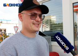 Волжане рассказали, запасаются ли бензином и как пытаются экономить топливо: видео