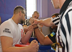 У волжан 11 медалей открытого чемпионата и первенство ВолГАУ по армрестлингу