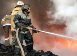 Волгоградец заживо сгорел в собственном доме на юге города-героя