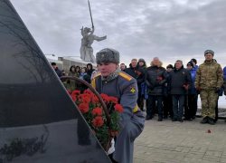 На Мамаевом кургане открыт знак ямальским защитникам Сталинграда