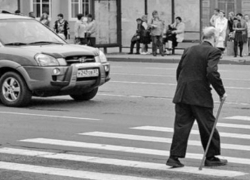 Волжанин на китайском внедорожнике сбил пенсионера 