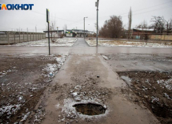 В Волжском закупка асфальта для ремонта дорог обойдется почти в 30 миллионов рублей 