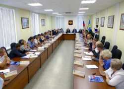 Депутаты приняли бюджет Волжского на 2019 год