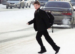 Под Волгоградом водитель на внедорожнике сбил школьника