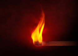 В первый день весны под Волжским случился пожар