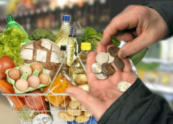 Продолжаются скачки цен продуктов питания на прилавках Волжского