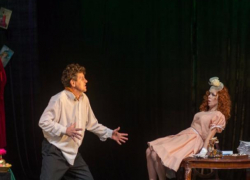 Волжане подсмотрели закулисную жизнь актеров драматического театра