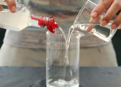 Пациентка волгоградской больницы умерла, отравившись "незамерзайкой" для стекол