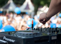 В День молодежи для волжан будут играть лучшие DJ