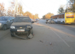 В Волжском пьяный водитель стал причиной тройной аварии