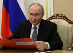 Сегодня вступило в силу объявленное Россией прекращение огня