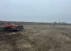 Чиновников Среднеахтубинского района наказали за 8000 кв. метров мусора