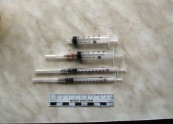 Наркополиция накрыла притон в центре Волгограда после звонка соседей