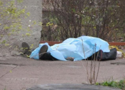 По факту трагической гибели 48-летнего волжанина следователи возбудили уголовное дело