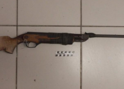 Уголовница из Волжского хранила огнестрельную винтовку в память о своем муже