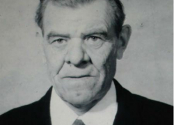 Установлена мемориальная доска для Георгия Рожнова