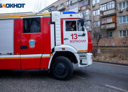 Более двух часов пожарные устраняли горение в СНТ Волжского