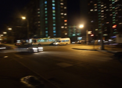 Волжанин протаранил машину автоледи 