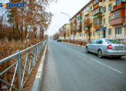 В Волжском эвакуируют 13 автомобилей на штрафстоянку 