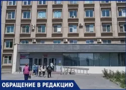 «Я лежала на полу, закрывая голову руками»: волжанка пережила нападение в поликлинике