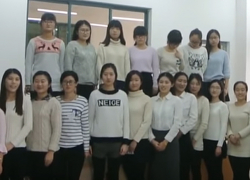 Китайские школьники покорили интернет своей песней про хохлому и волжский плес 