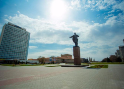 Волжане смогут посетить выставку известного местного художника 