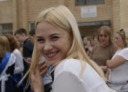 Не вернулась с ОГЭ: школьницу разыскивают несколько дней в Волжском