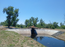 В Волго-Ахтубигской пойме построили новое водопропускное сооружение