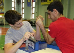 В Волжском более 80 армрестлеров со всей области померились силами 