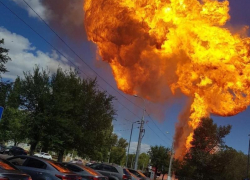 В Тракторозаводском районе Волгограда взорвалась газовая заправка  