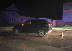 Два водителя, пассажир и пешеход пострадали на дорогах Волжского за сутки