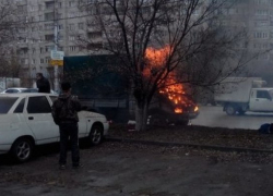 В Волгограде за сутки сгорели два грузовых автомобиля 