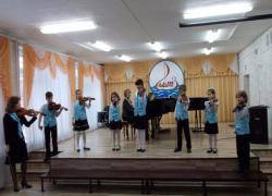 В Волжском прошел открытый фестиваль "Музыкальный экспромт"