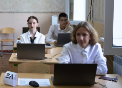 Технари или гуманитарии? Стало известно, какие предметы выбрали школьники Волгоградской области для ЕГЭ-2026