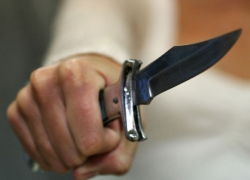 Под Волгоградом девушка попыталась зарезать знакомого ножом