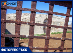 Где жили заключенные-строители Волжской ГЭС в прошлом веке: фоторепортаж из разрушенного лагеря