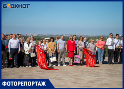 «Огненный ад 42-го»: Волжский почтил память жертв варварской бомбардировки Сталинграда