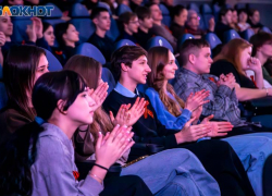 Афиша мероприятий в Волжском: мода, фэнтези и музыка весны