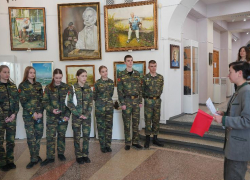 В Волжском школьники сражаются за поездку в московский музей