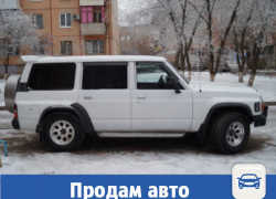 В Волжском продают чисто белый Nissan Patrol