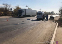 В Волгограде насмерть сбили пенсионерку
