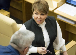 «Решения Путина помогут поддержать экономику на плаву», - депутат Госдумы Ирина Гусева
