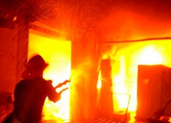 Двое волжан пострадали при пожаре из-за неосторожного курения