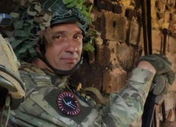 В Волжском отряд «Бессмертный Сталинград» проводит в последний путь Александра Политова
