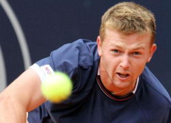 Теннисист из Волжского столкнулся в матче с первой ракеткой мира